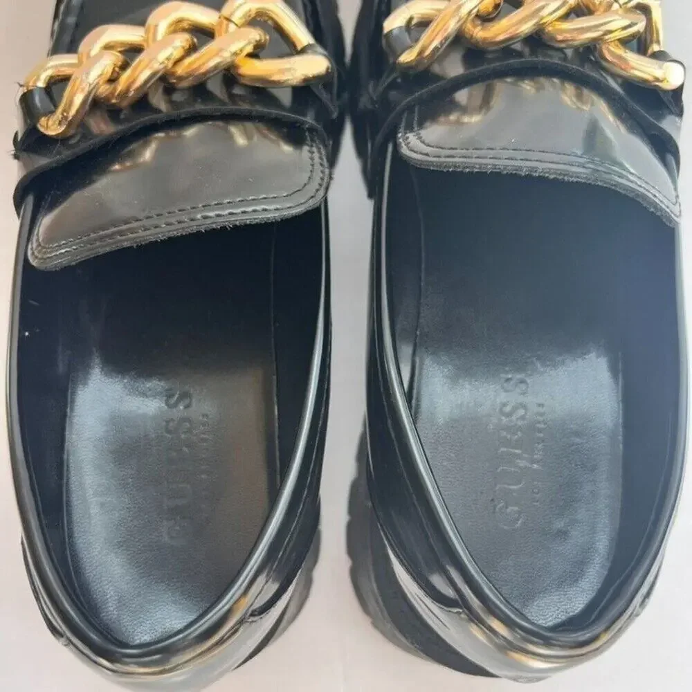 Guess Shoes Loafers Womens 8M Black Gold Tone Chain Lug Sole Chunky Platform